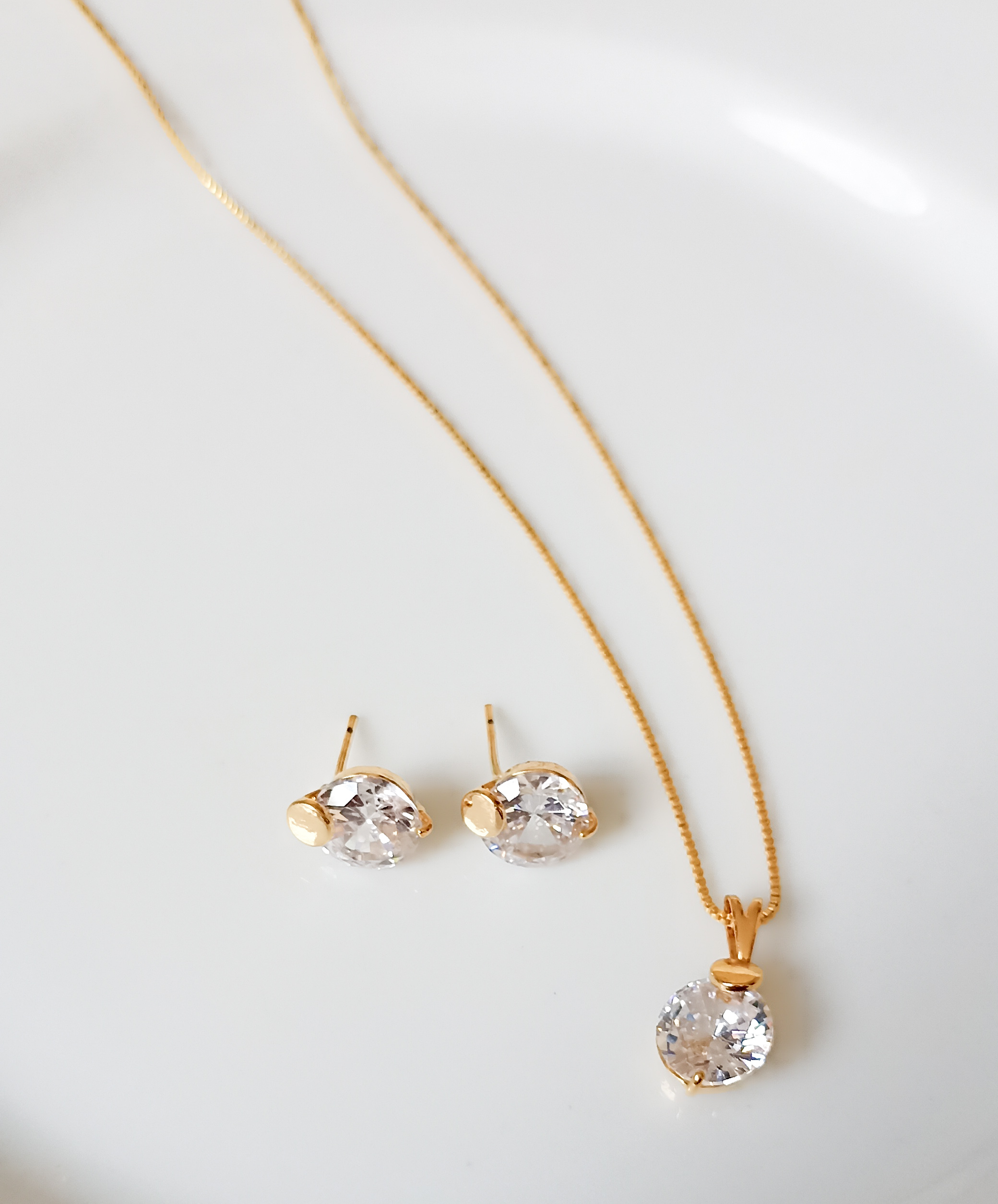 Conjunto Pedra Cristal Banhado a Ouro 18K