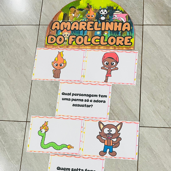 Amarelinha do Folclore