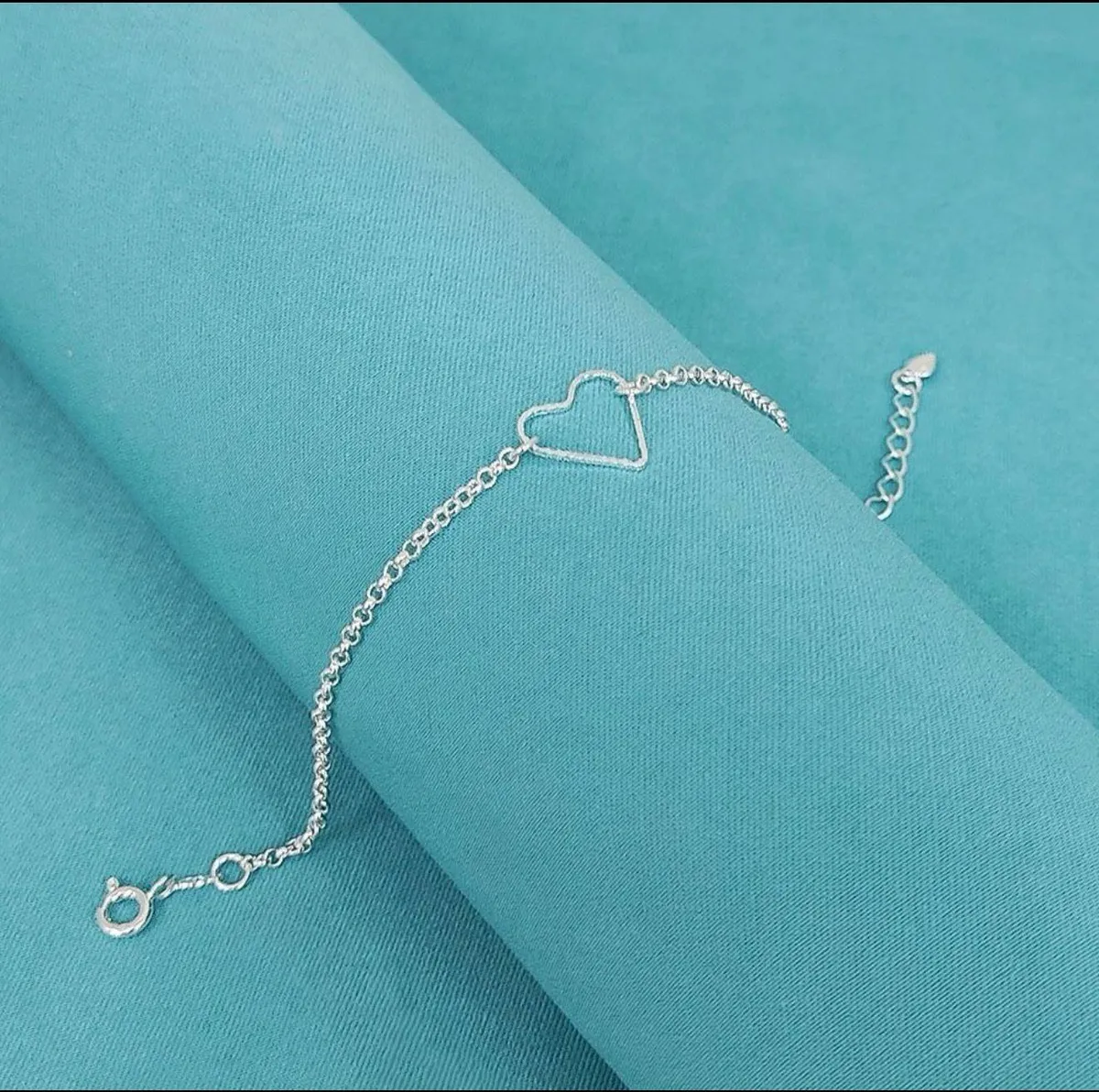 Pulseira prata coração vazado