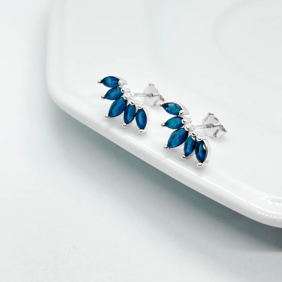 Brinco prata ear cuff azul