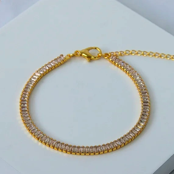 Pulseira dourada riviera navete