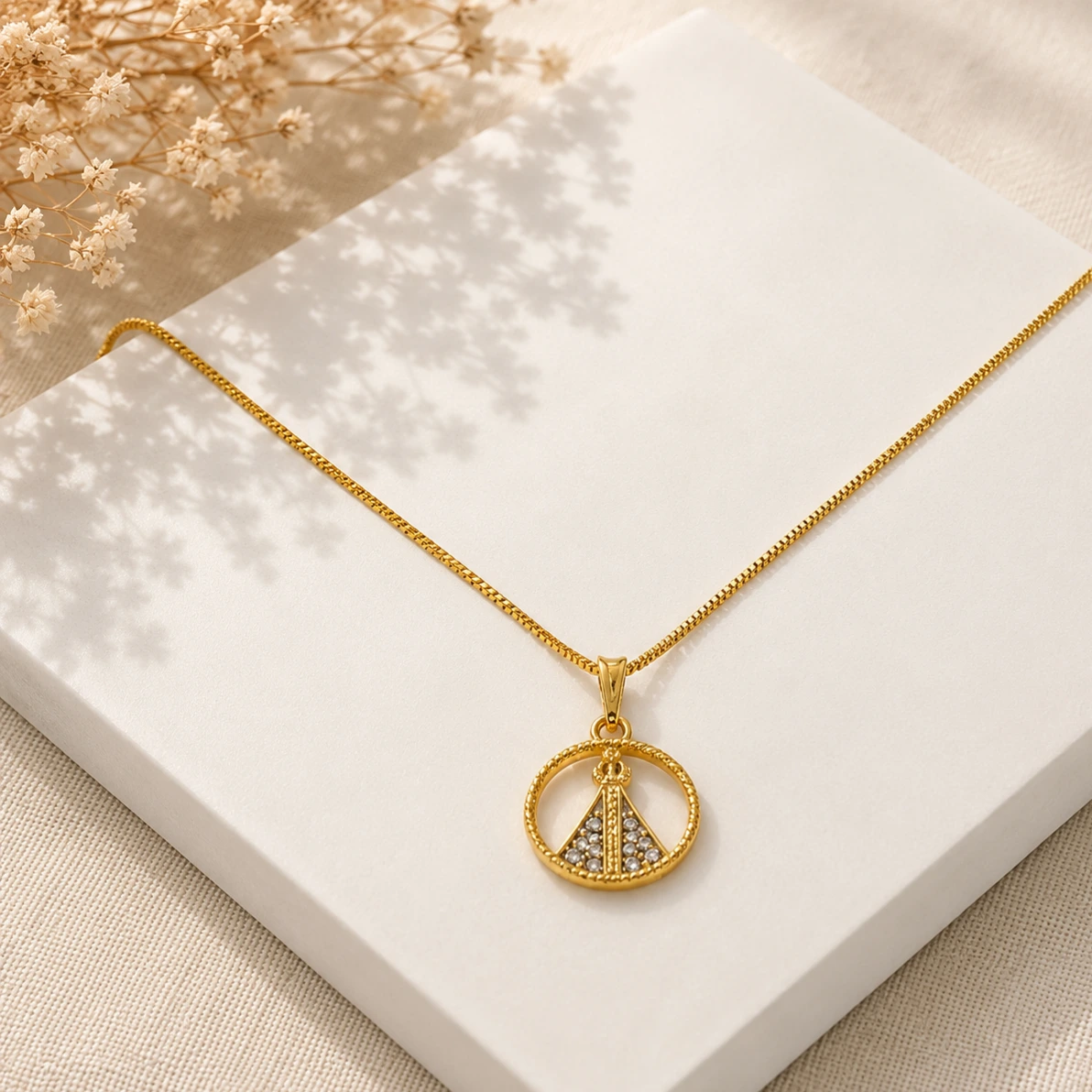 Colar dourado Nossa Senhora Aparecida M