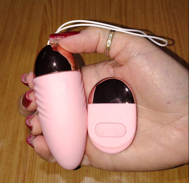 VIBRADOR WIRELESS SPARK OF LOVE 10 VIBRAÇÕES COM CONTROLE