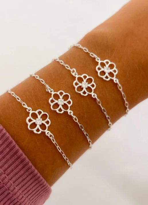 Pulseira de Flor com Zircônia