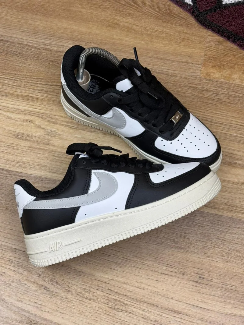 Air Force 1 (269,00)