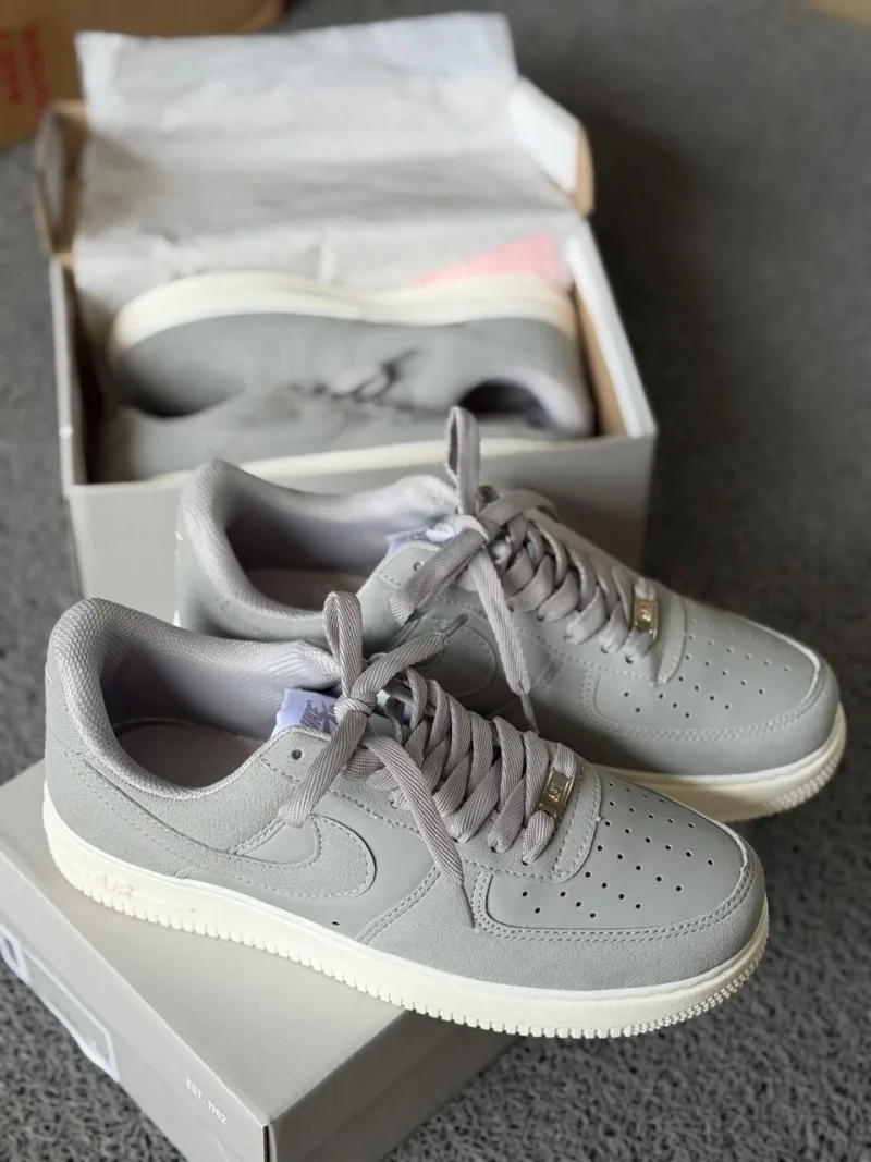 Air Force 1 (269,00) (4)