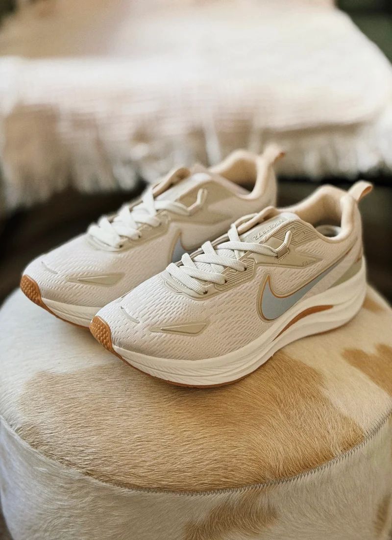 NIKE FIT