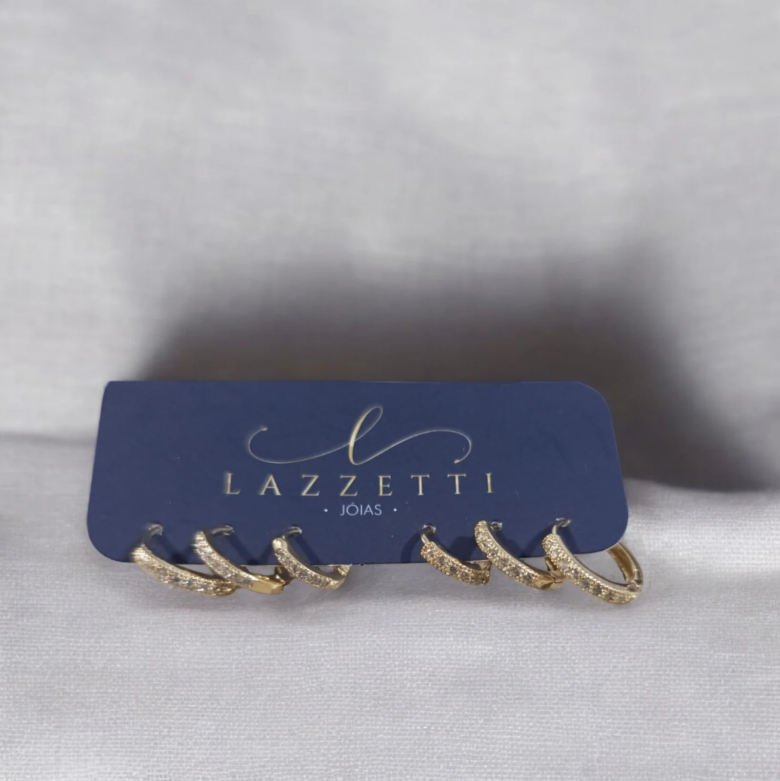 Brinco Trio Argola Dourado com Zircônias