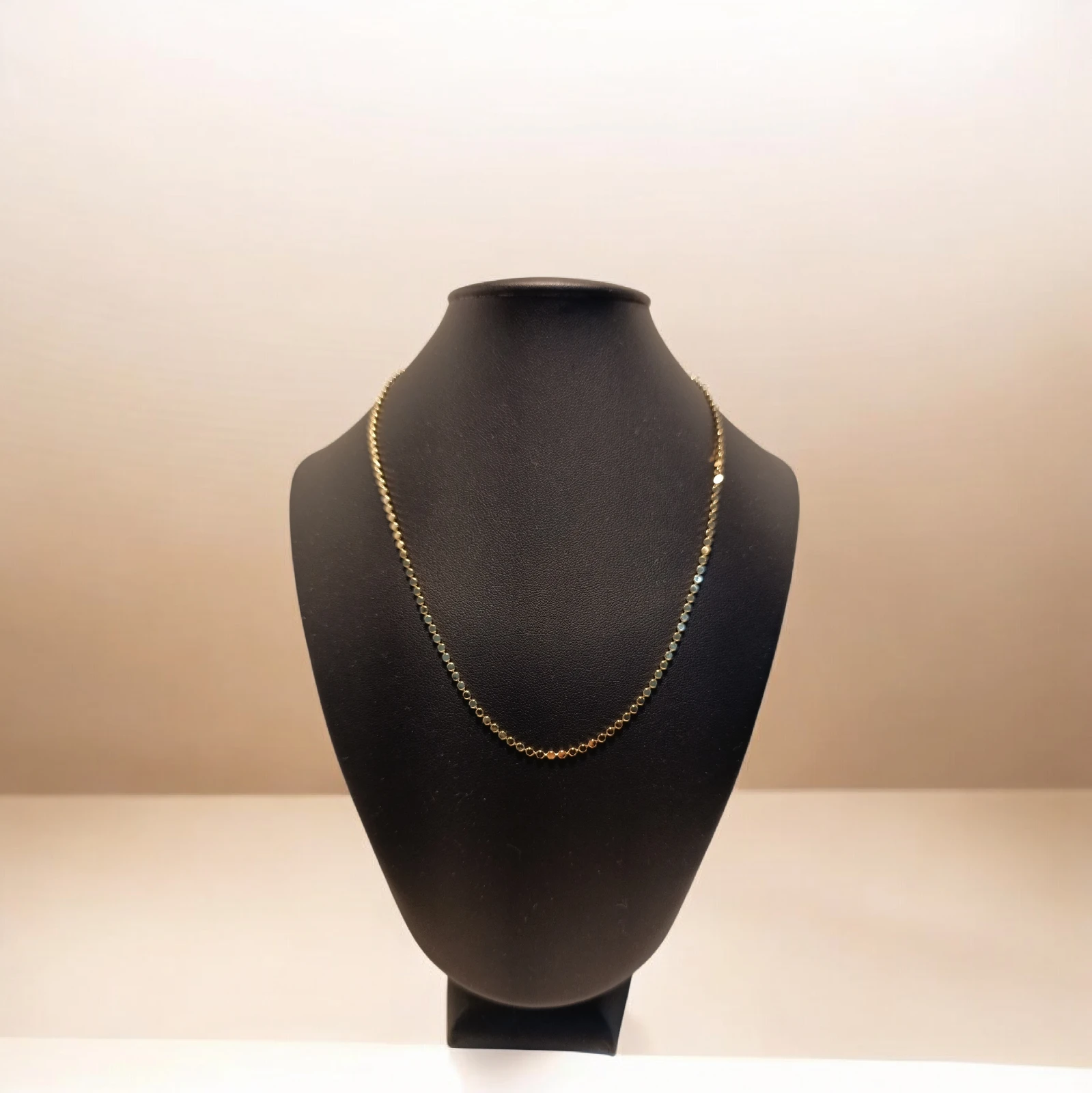 Colar de Bolinhas Dourado