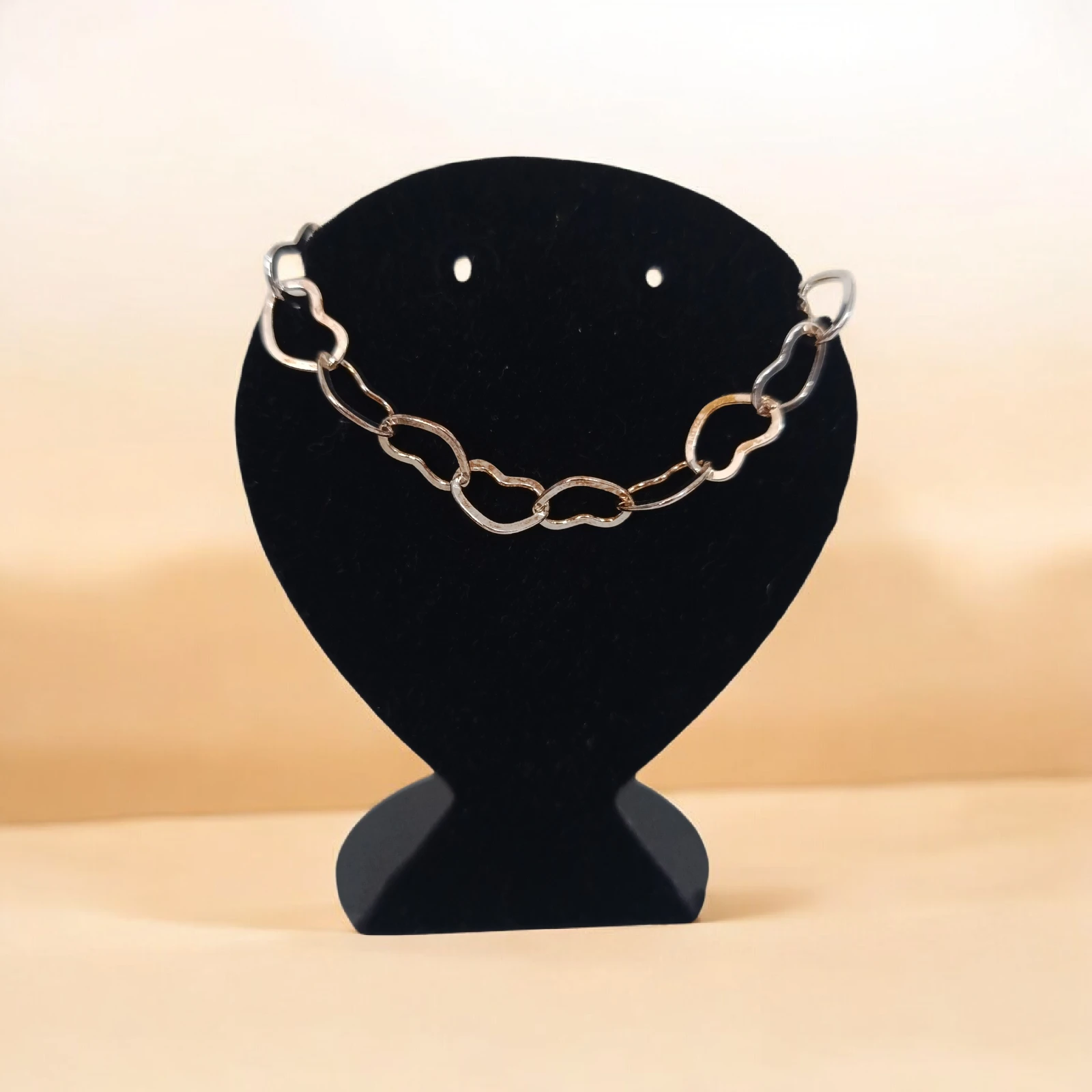 Pulseira Correntes Elos Corações