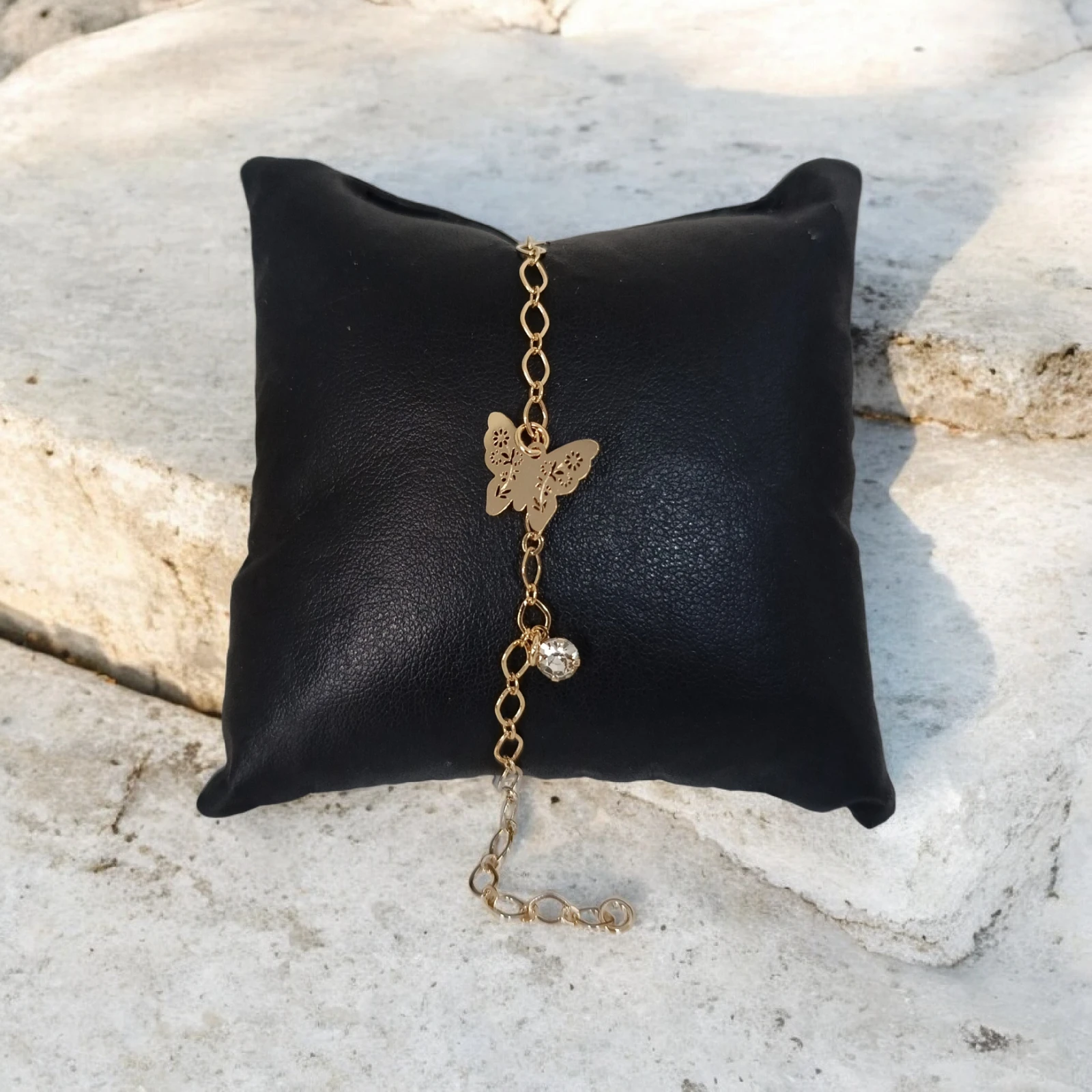 Pulseira Borboleta com Cristal