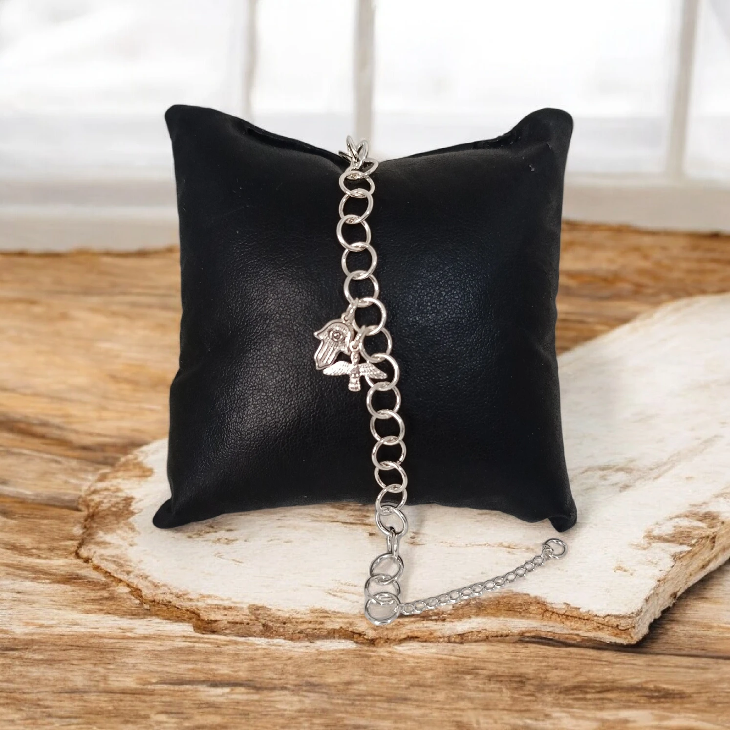 Pulseira Mão de Fátima / Espírito Santo Prata
