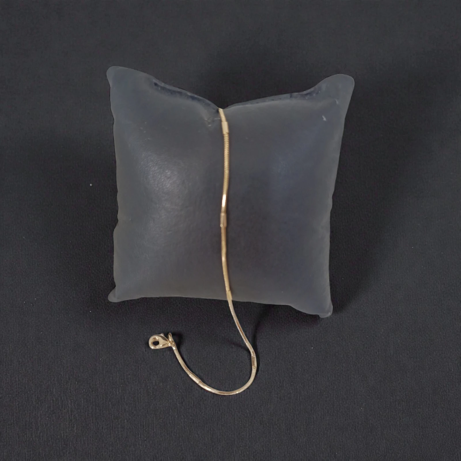 Pulseira Dourada Tubinhos