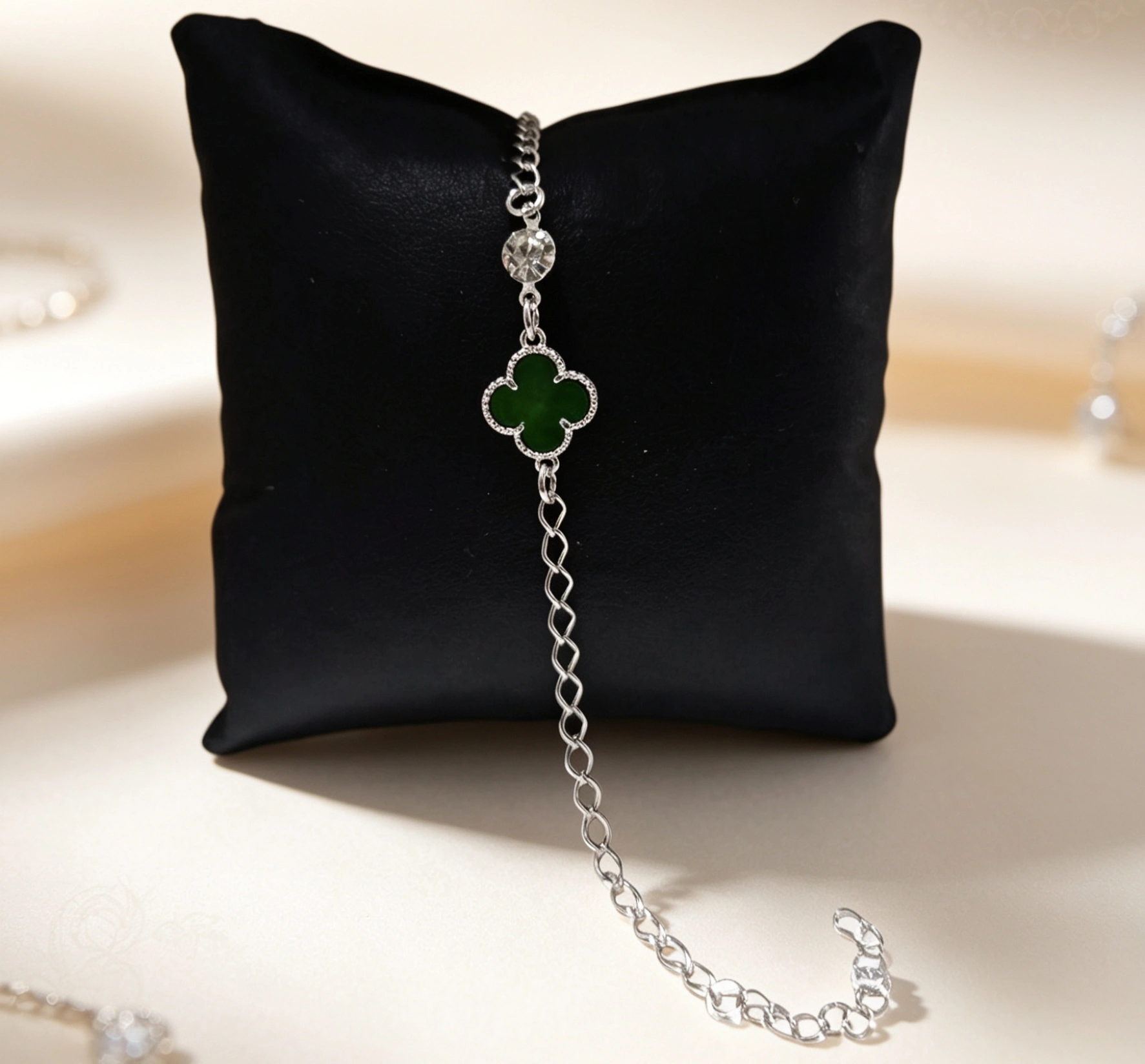 Pulseira com Pingente Verde
