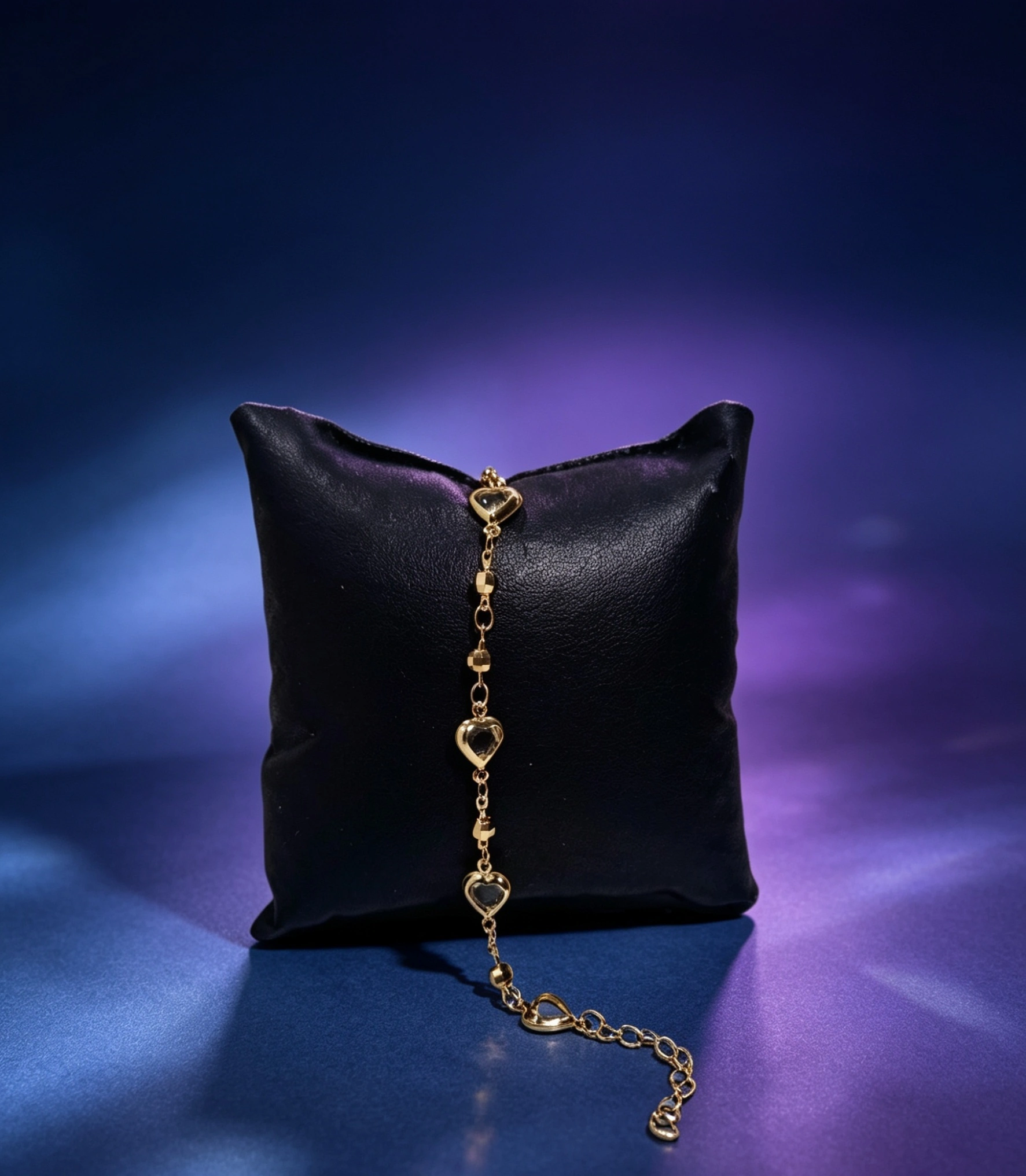 Pulseira Dourada com Corações (98,00)