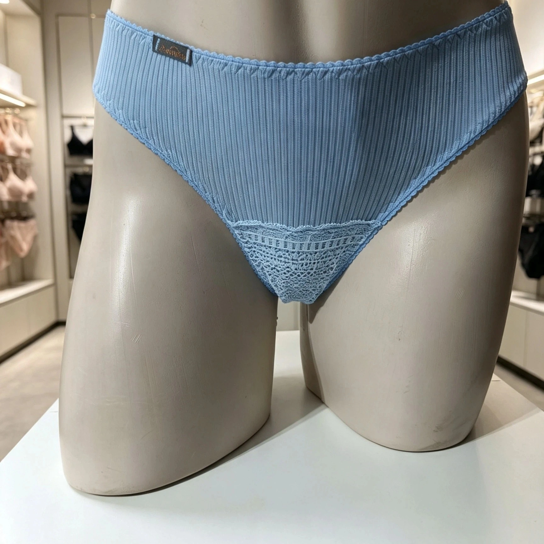 Tangao Monaliza