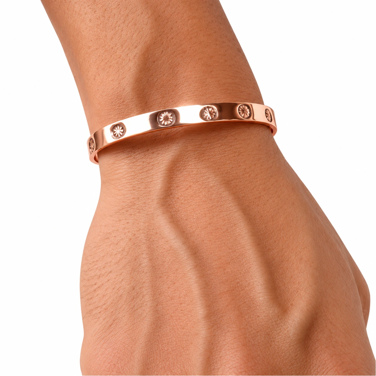 Bracelete de cobre decorado