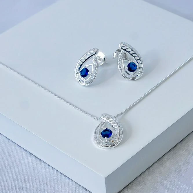 Conjunto prata gota azul