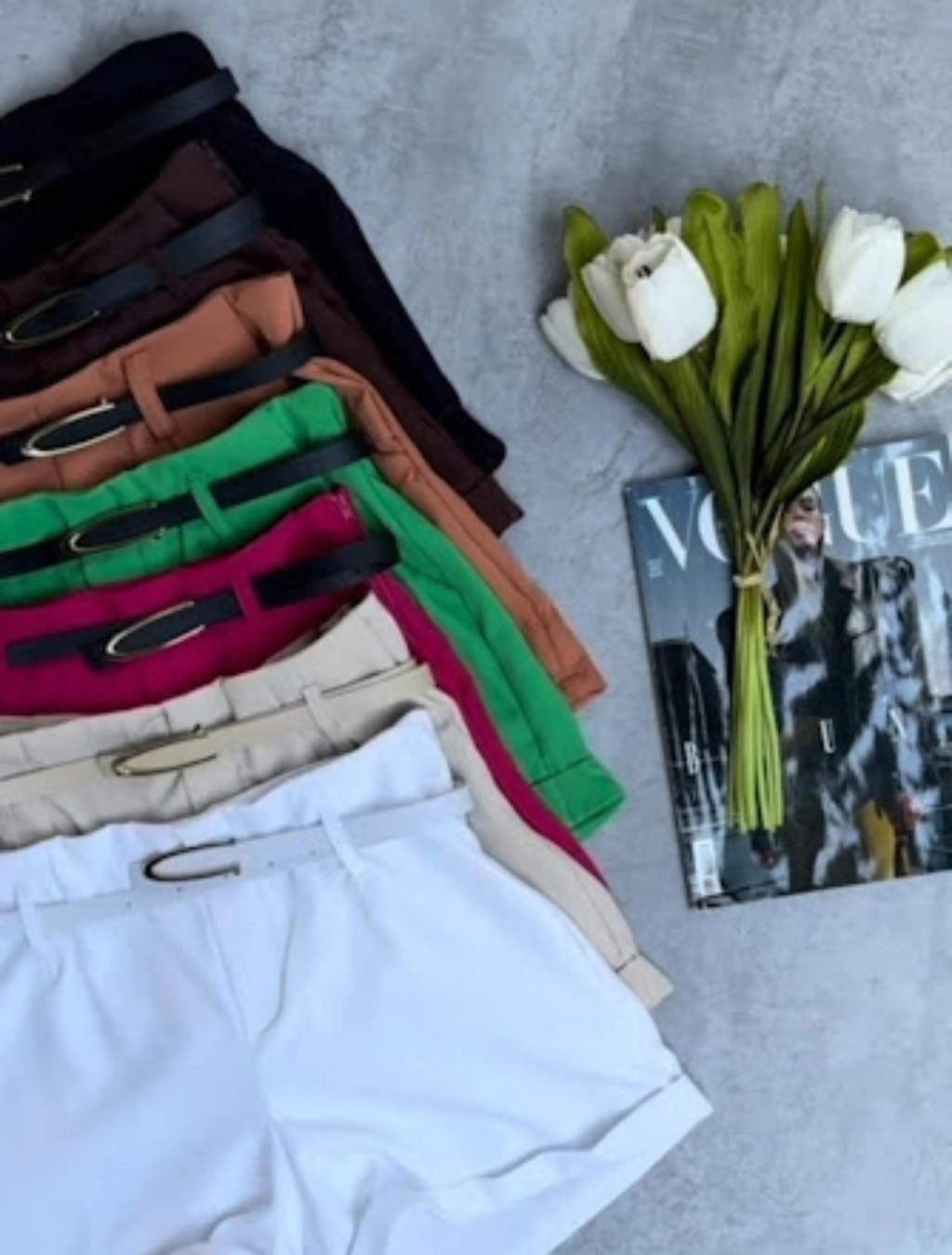 Short alfaiataria com cinto slim