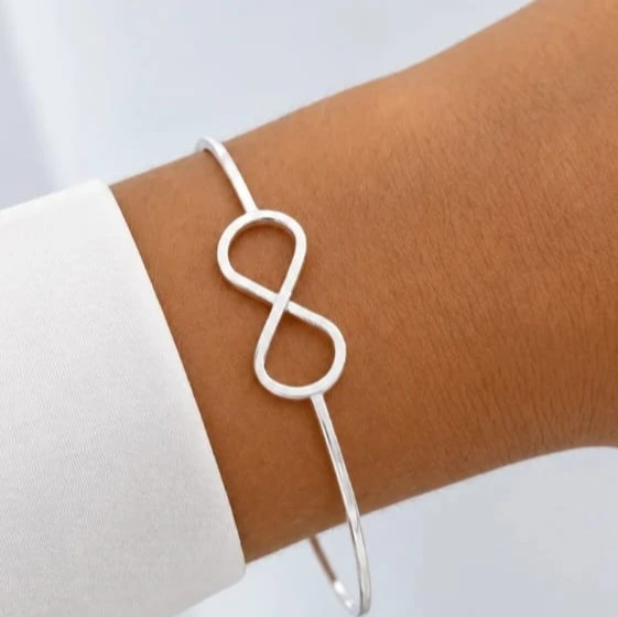 Bracelete Infinito