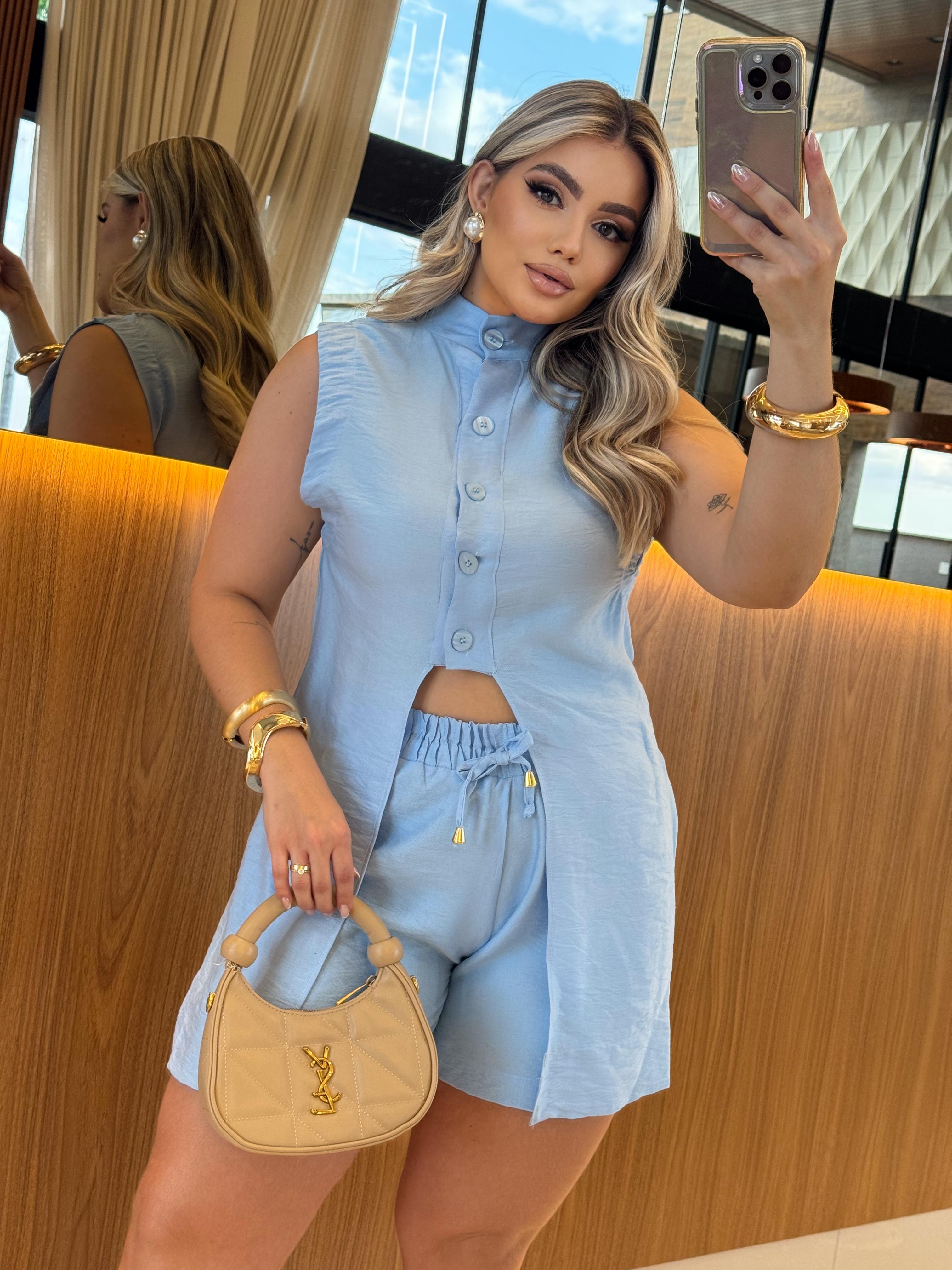 Conjunto Regata com Botoes e Bermuda com elastico largo no cos e rolite