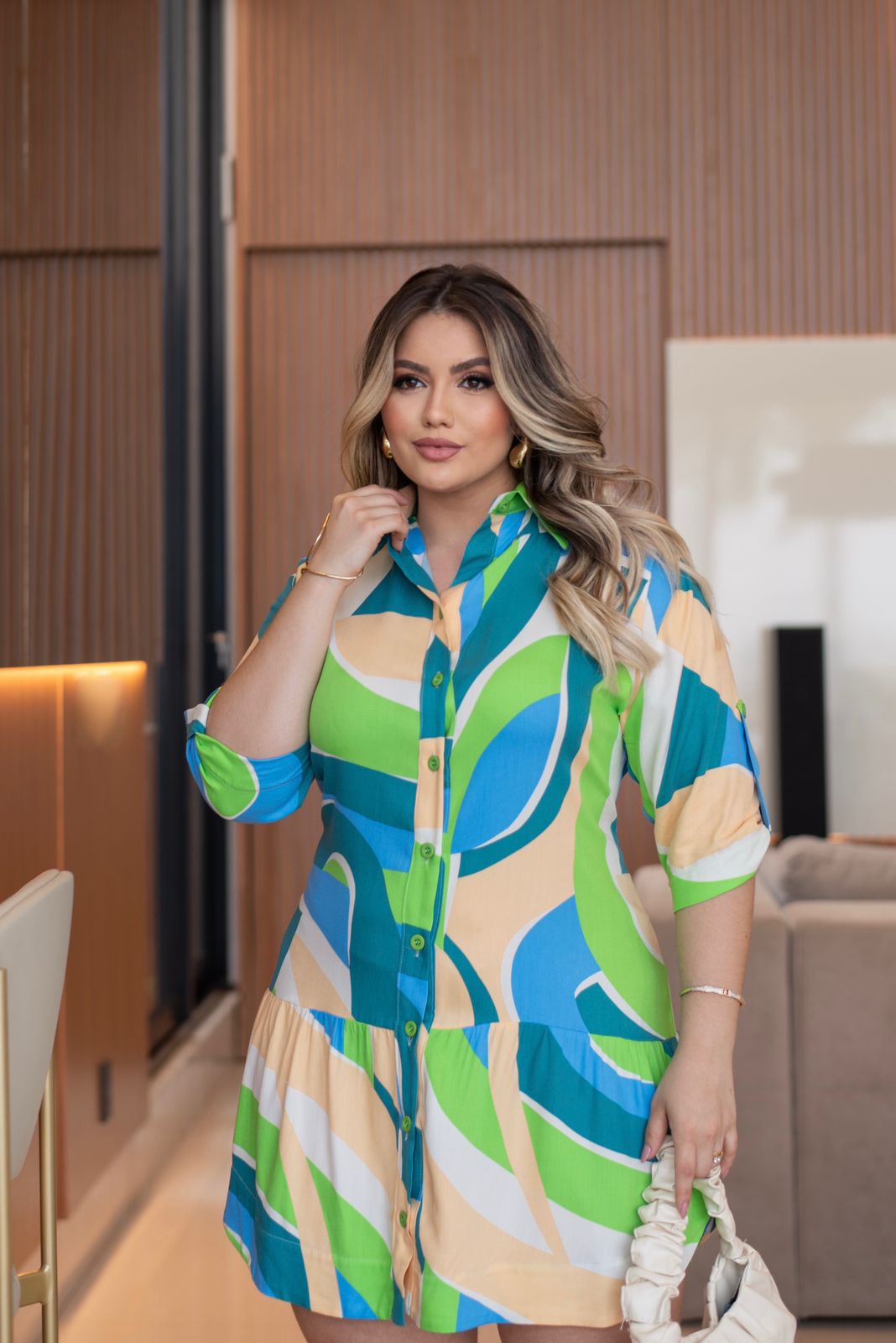 Vestido longo com Babados na Barra e Manga 3/4