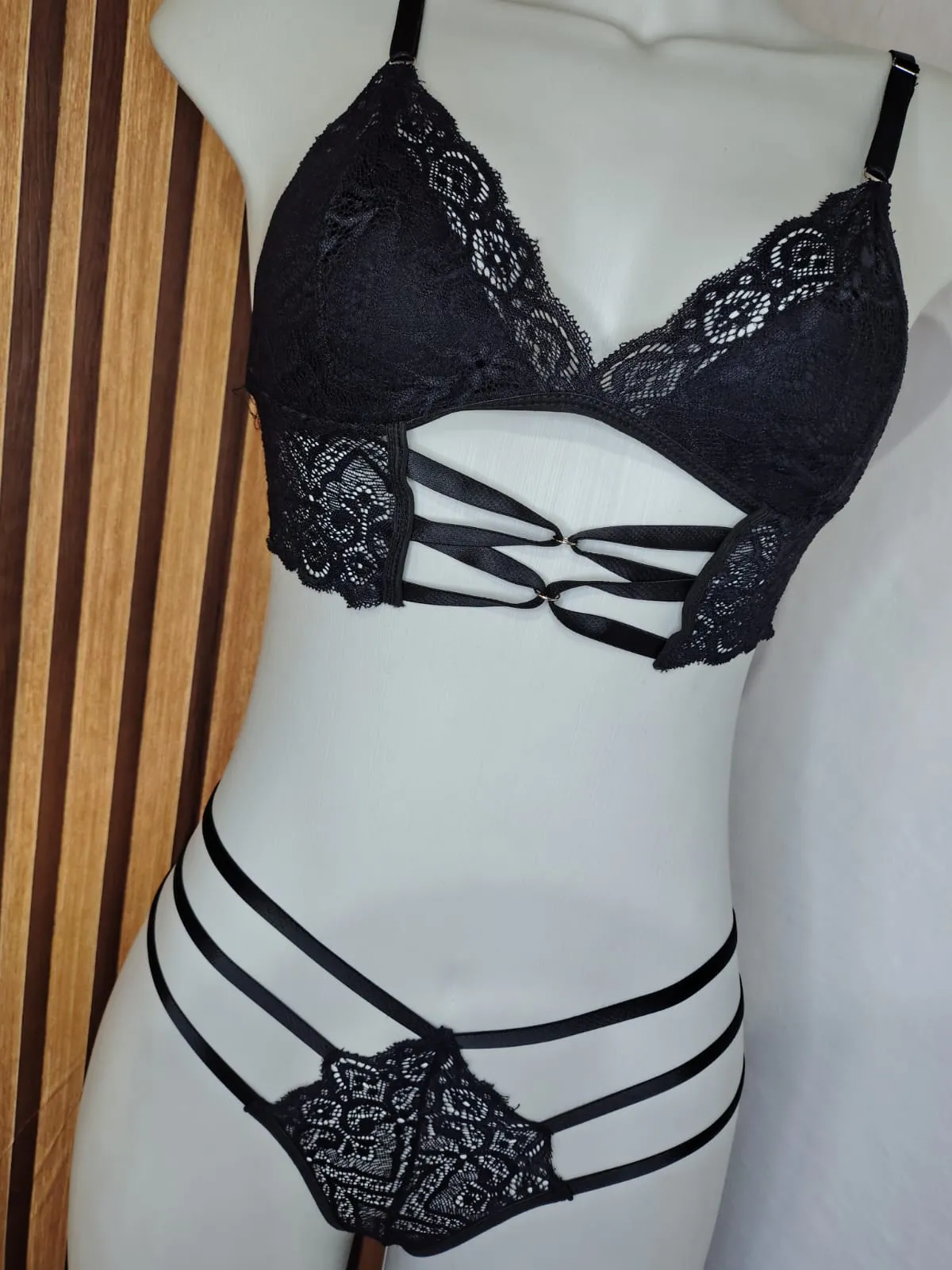 Lingerie atrevida
