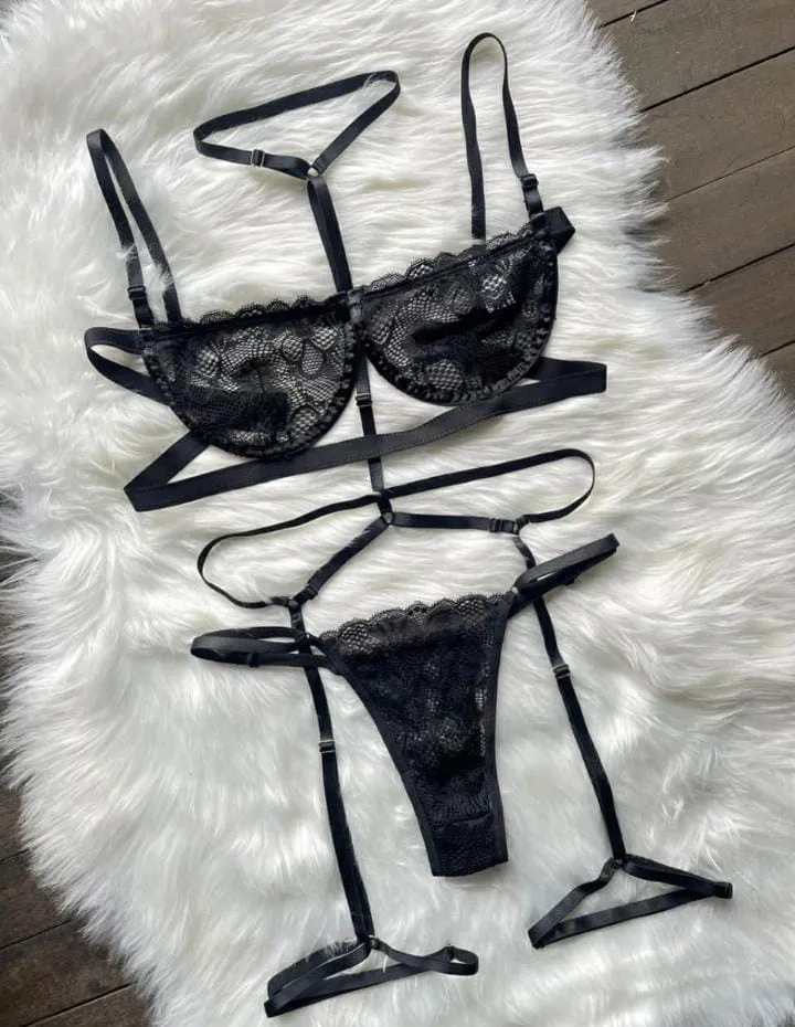 Lingerie Gringa + cinta liga completa