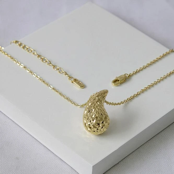 Colar dourado gota trabalhada diamantada